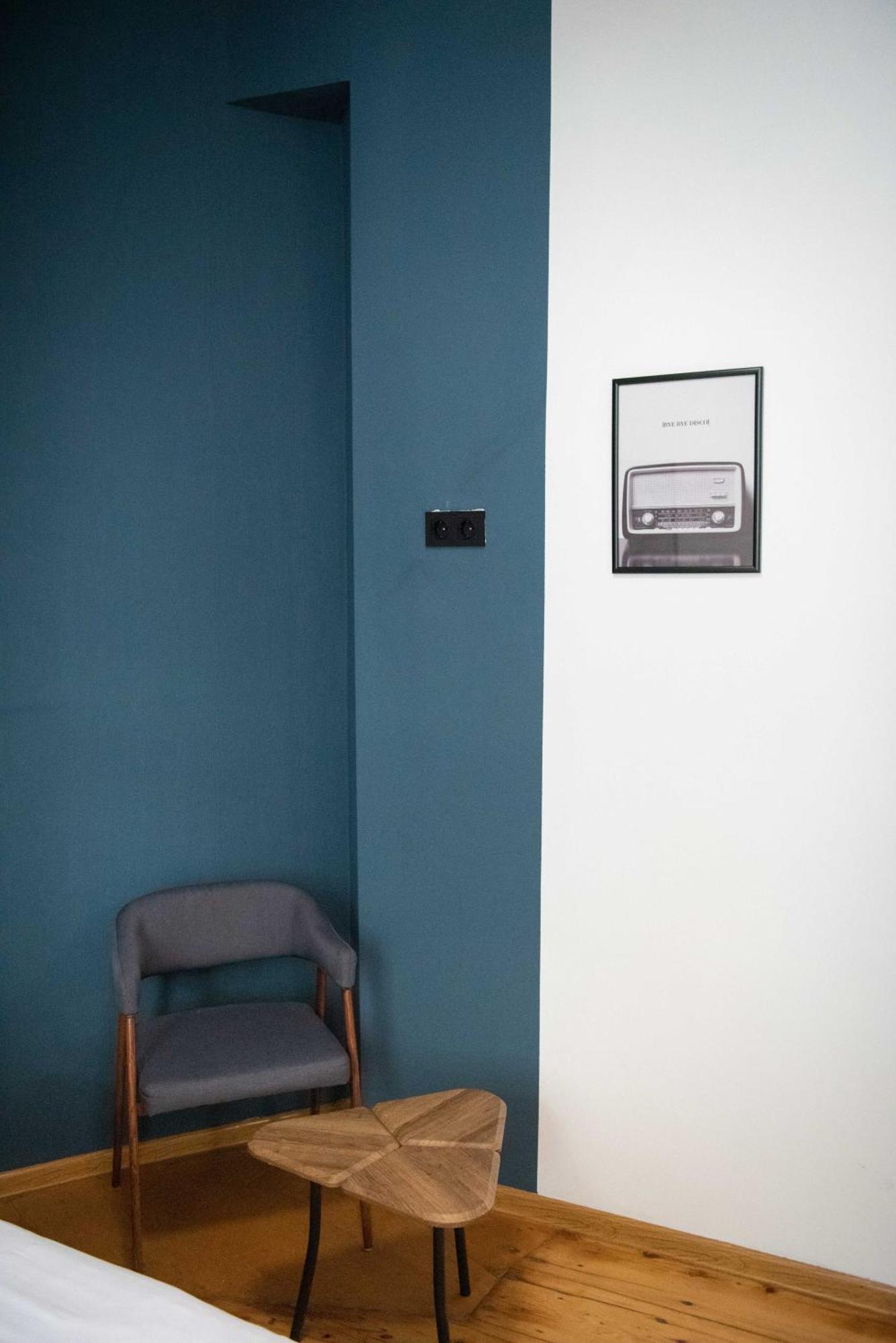 Gallery Hostel Tbilisi Rom bilde