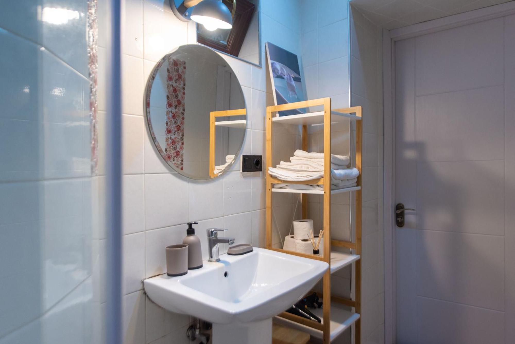 Gallery Hostel Tbilisi Rom bilde